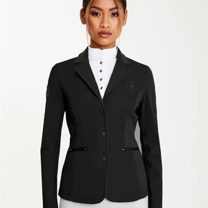 Aztec Diamond Performance Horseback Riding Show jacket in black. Size 0